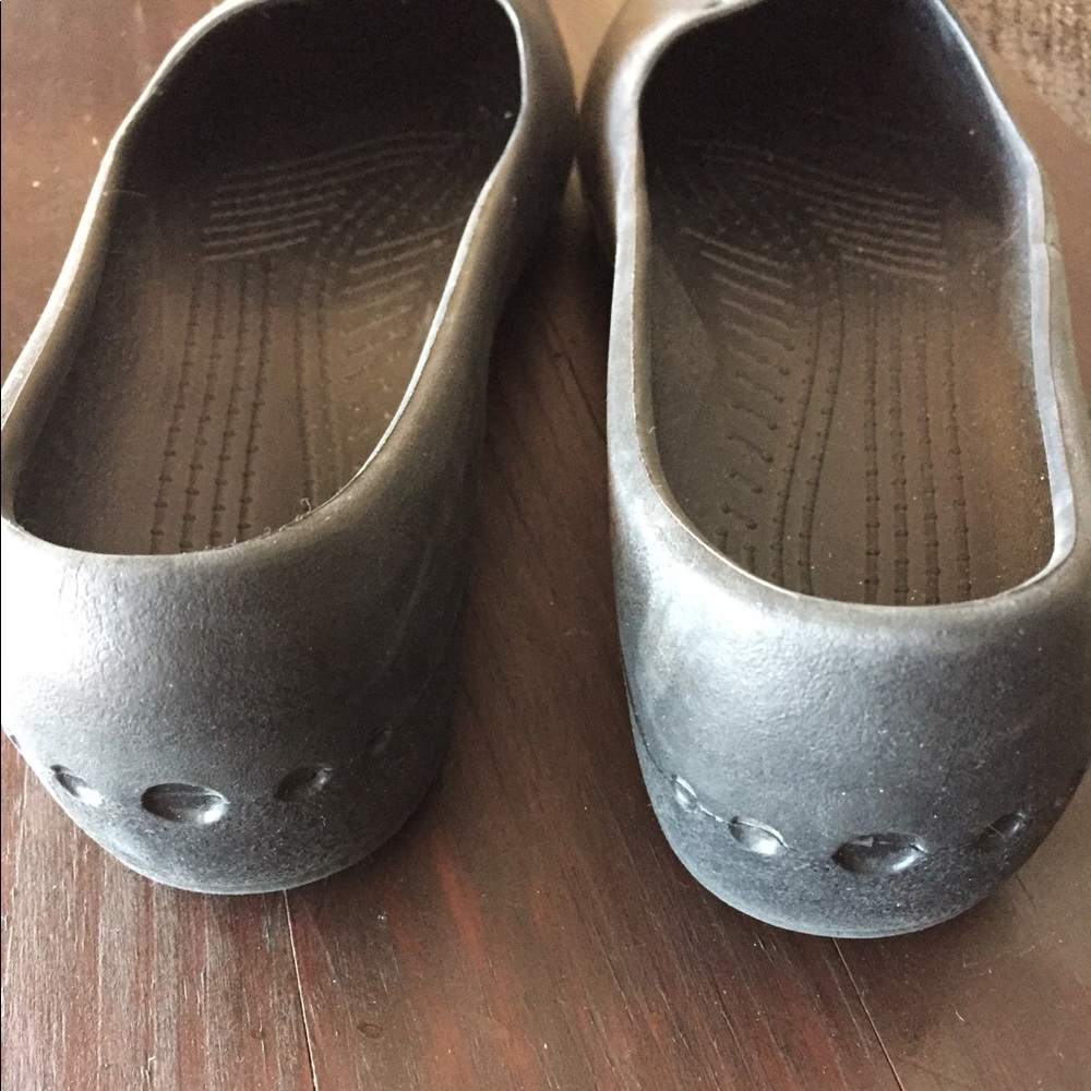 Crocs Flats - Picture 4 of 5